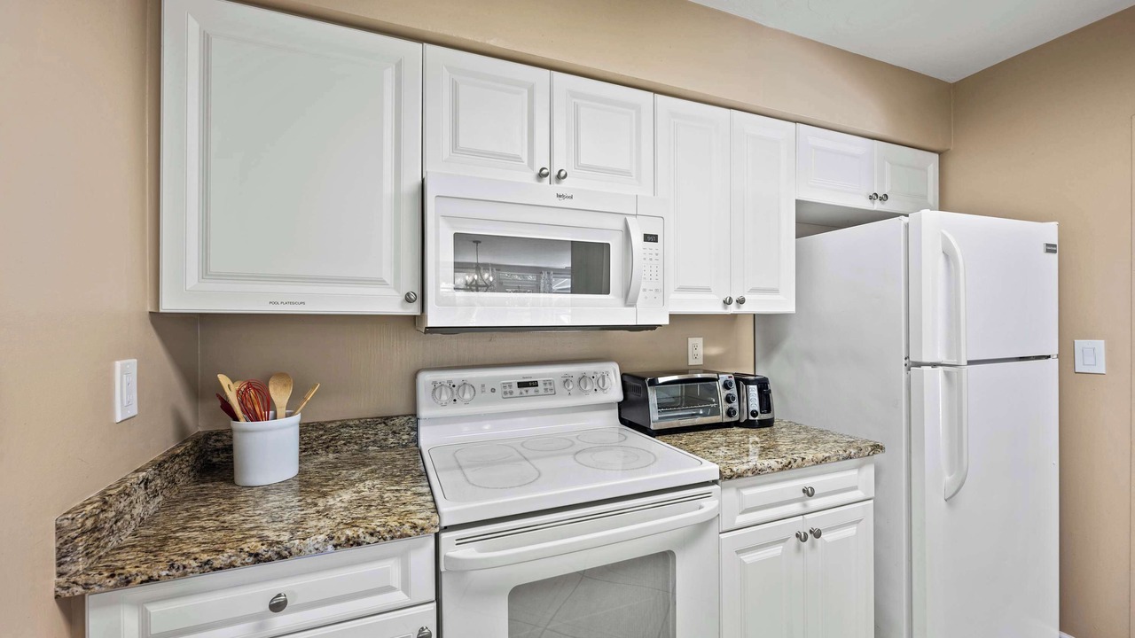 Photo of Kitchen in Gulf Gate Estates