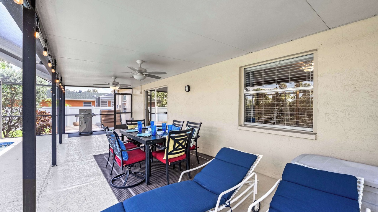 Photo of Outdoor in Gulf Gate Estates