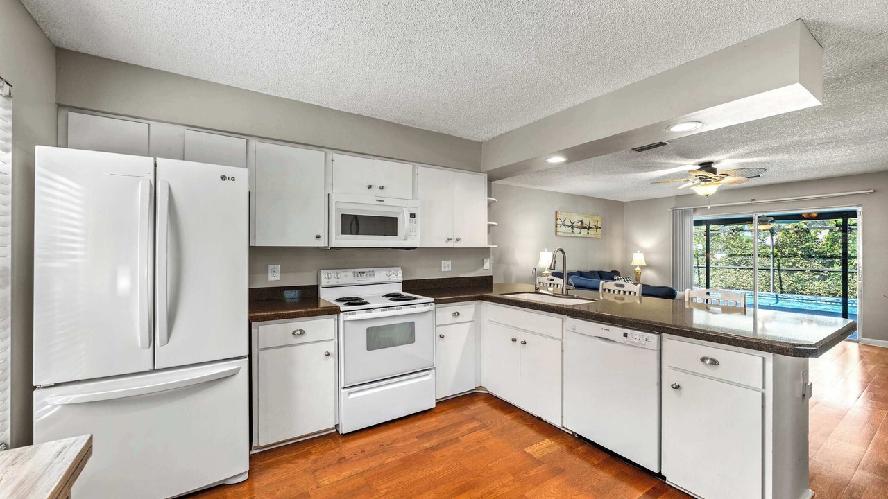 Photo of Kitchen in Gulf Gate Estates