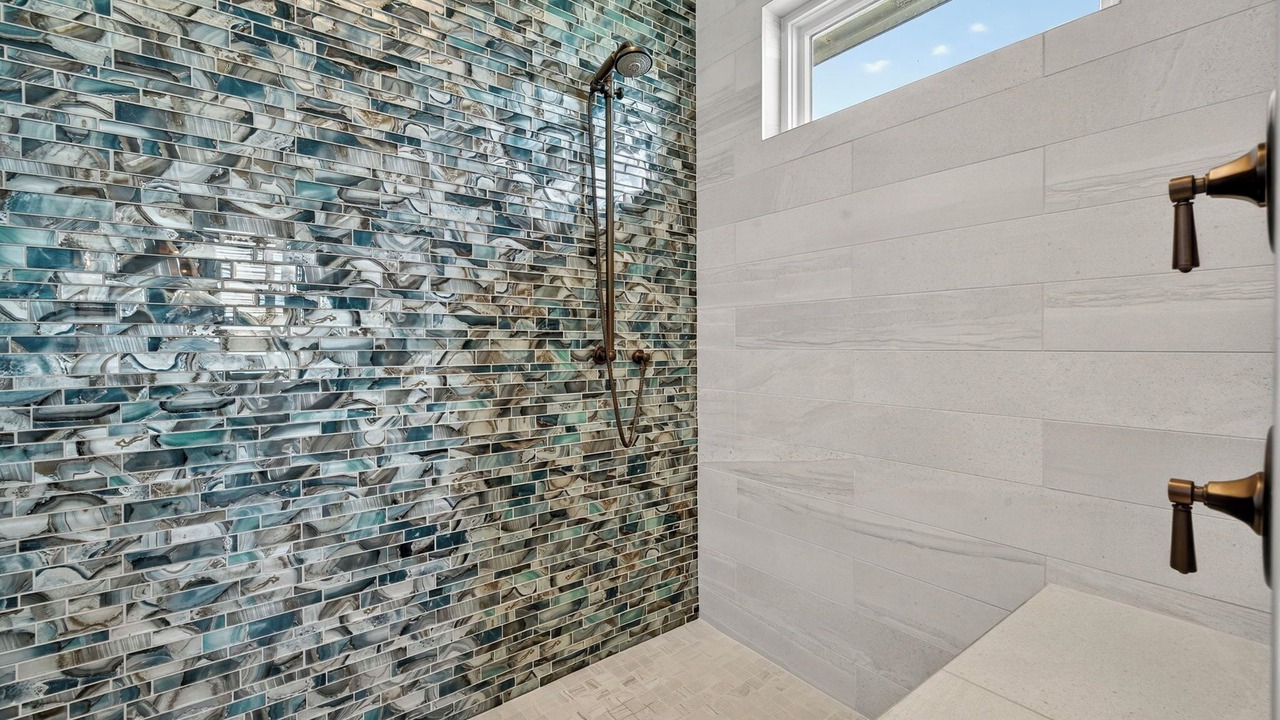 Photo of Bathroom in Murex Lakes