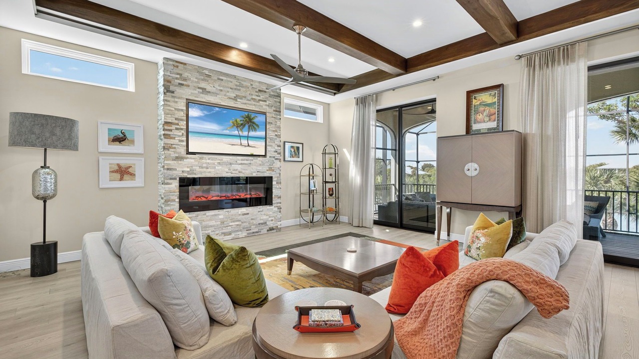 Photo of Livingroom in Murex Lakes