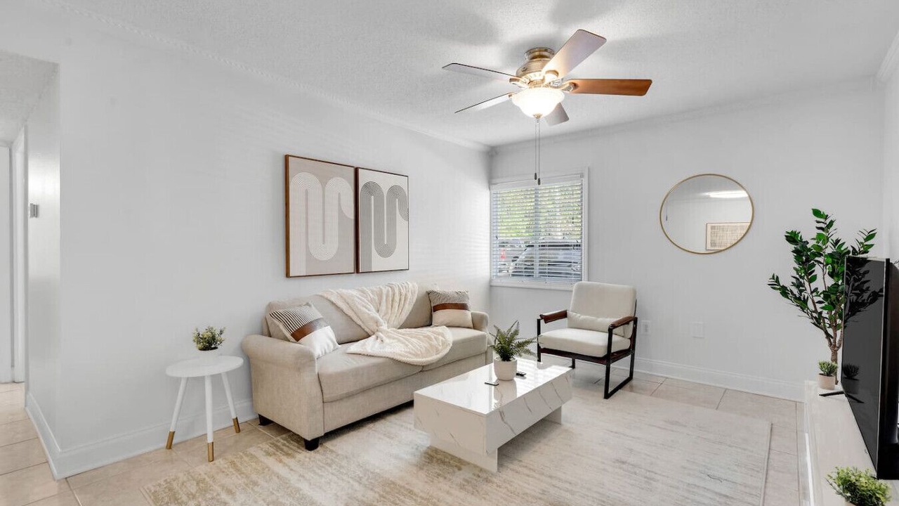 Photo of Livingroom in SoHo