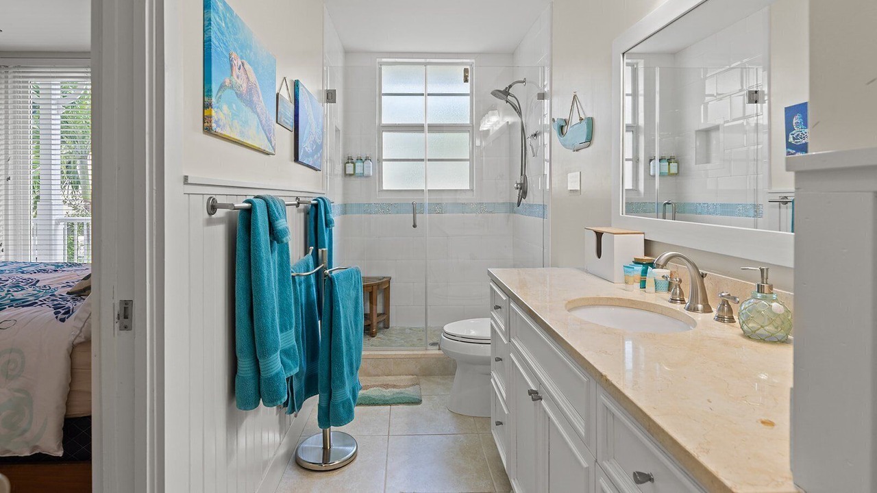 Photo of Bathroom in Indian Waterways
