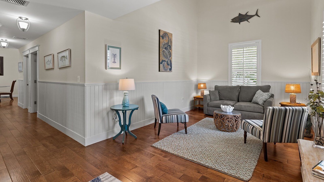 Photo of Livingroom in Indian Waterways