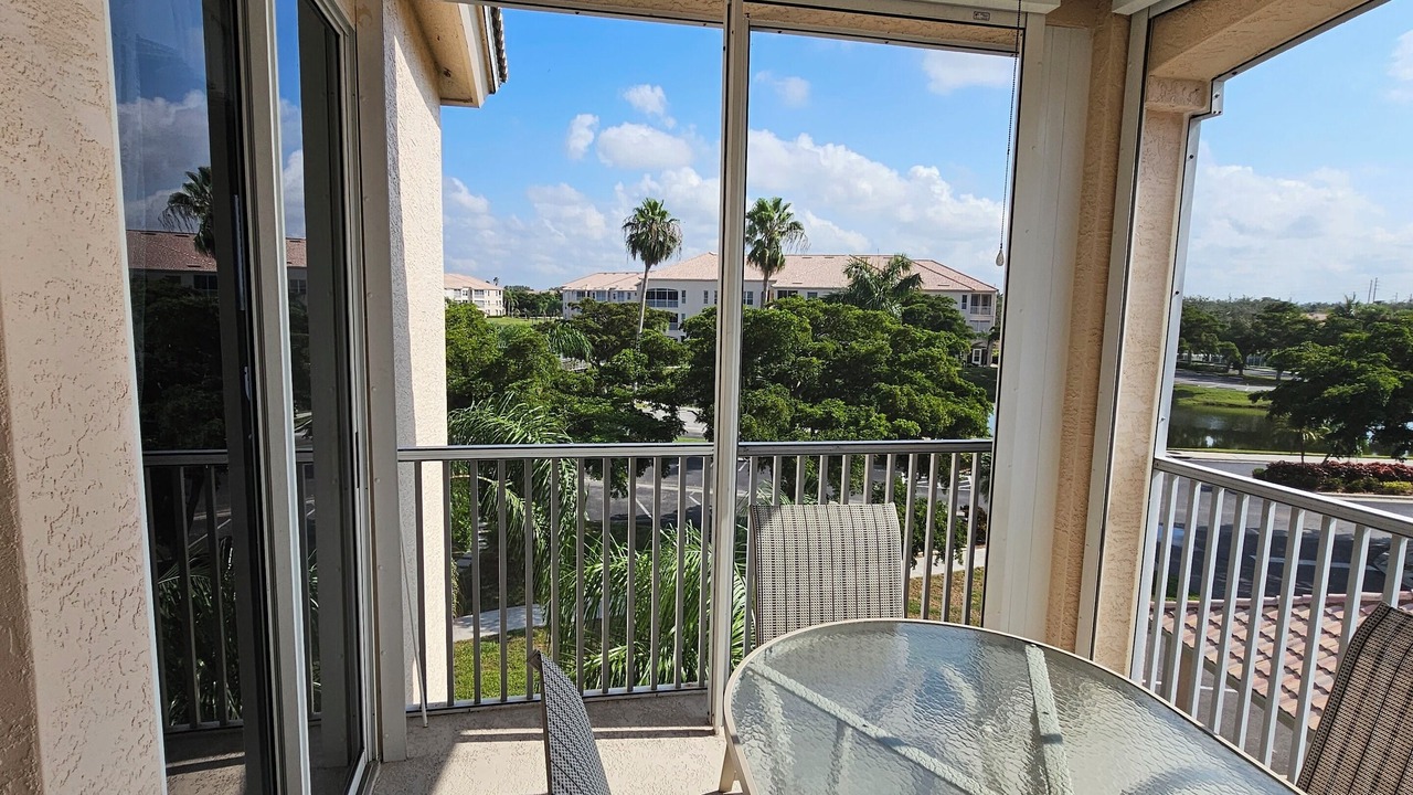Photo of Outdoor in Tropical Cove