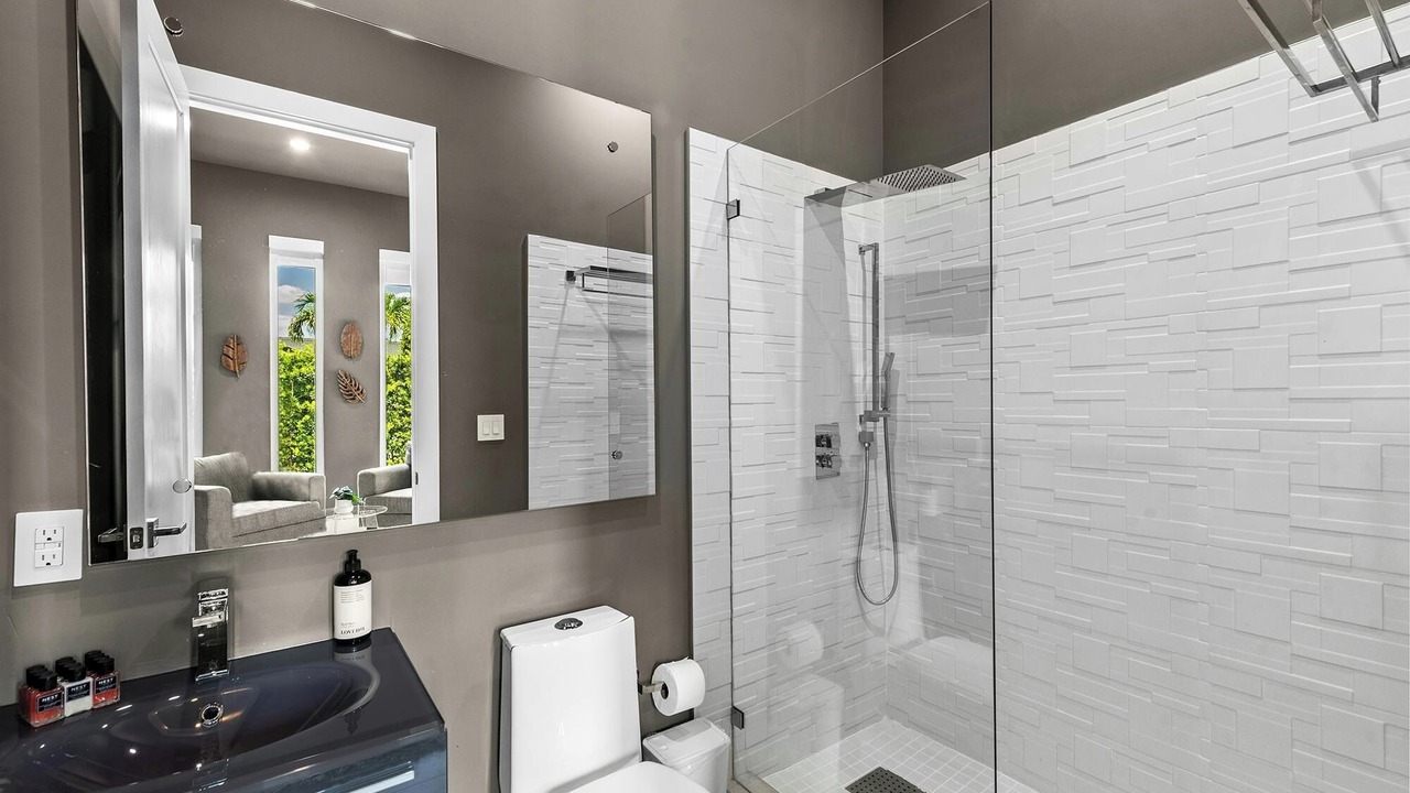 Photo of Bathroom in Olympia Heights