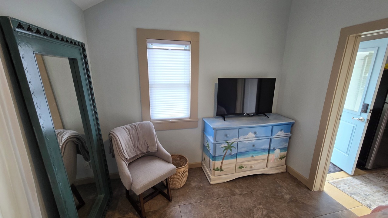 Photo of Livingroom in Historic Old Northeast