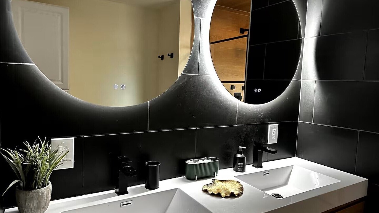 Photo of Bathroom in Country Place