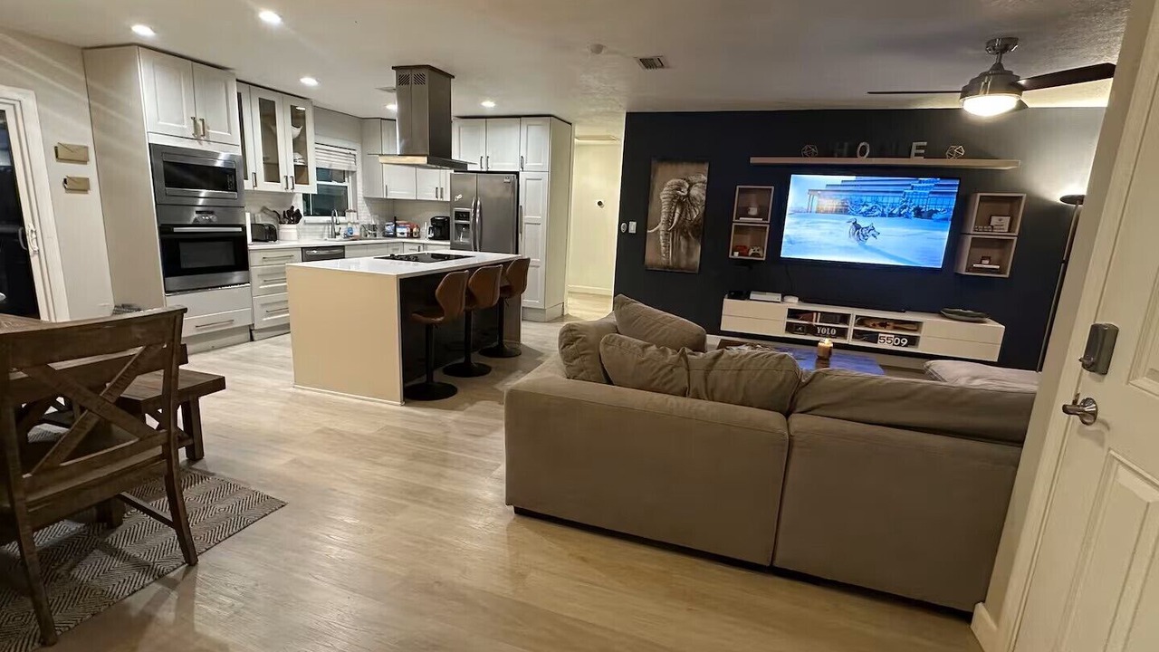 Photo of Livingroom in Country Place