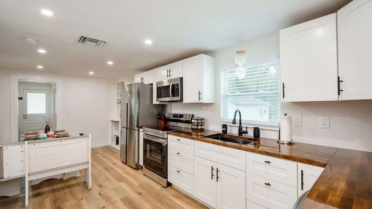 Photo of Kitchen in Harbor Hills Of Palm Harbor