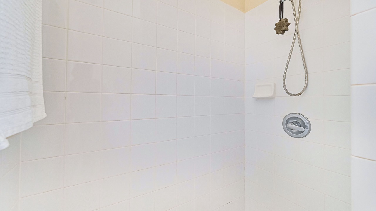 Photo of Bathroom in Naples
