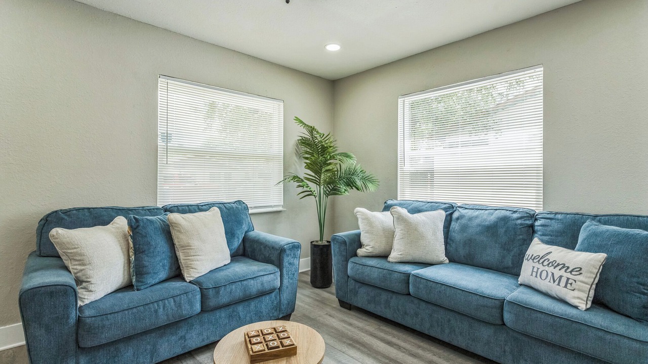 Photo of Livingroom in Trailer Estates