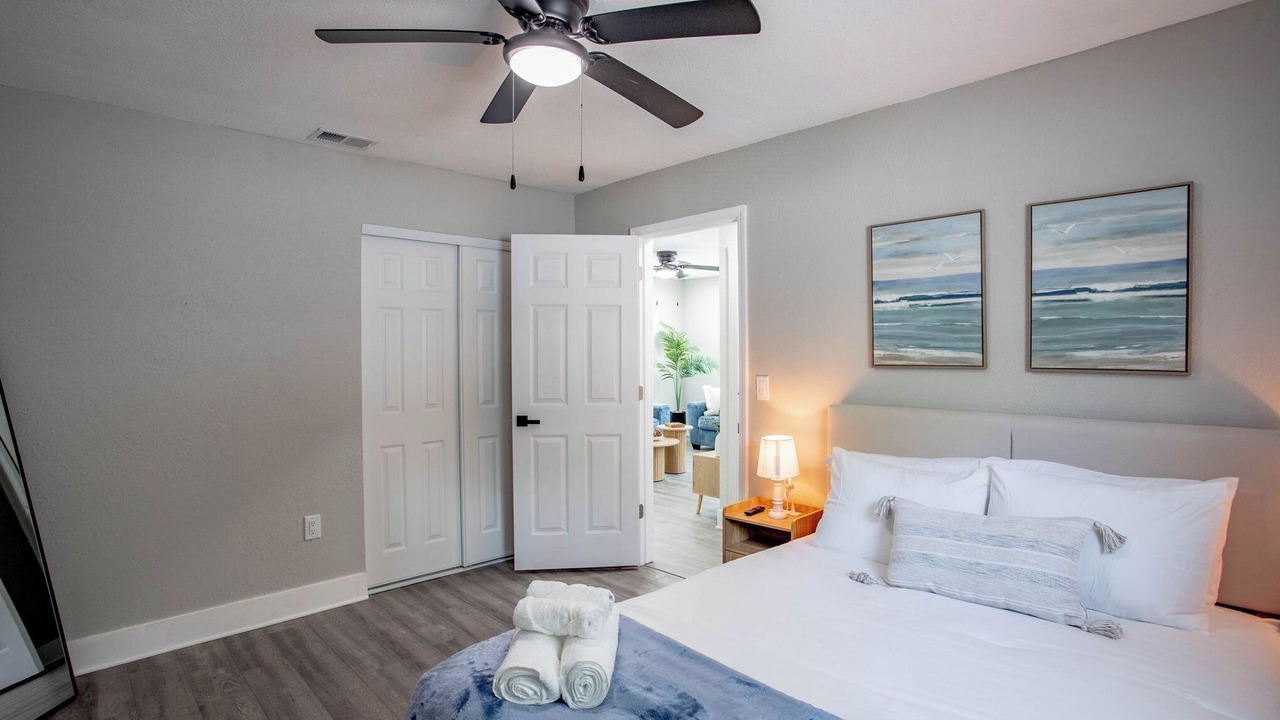 Photo of Bedroom in Trailer Estates