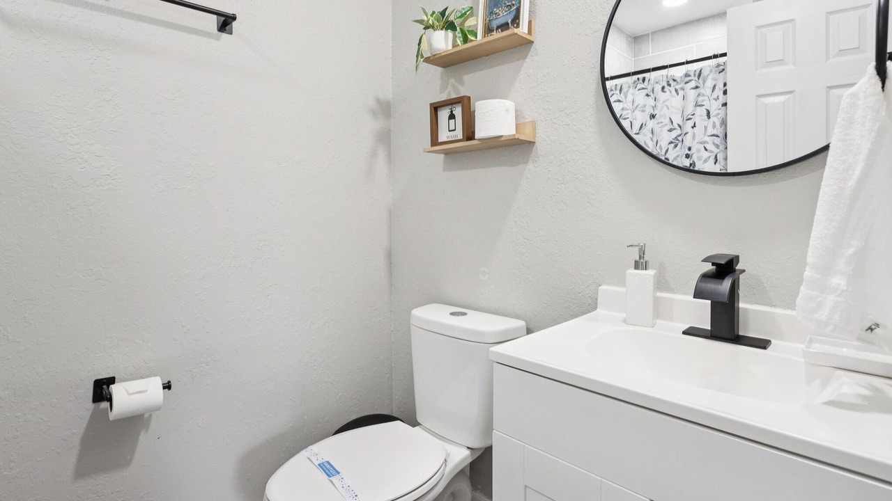 Photo of Bathroom in Trailer Estates