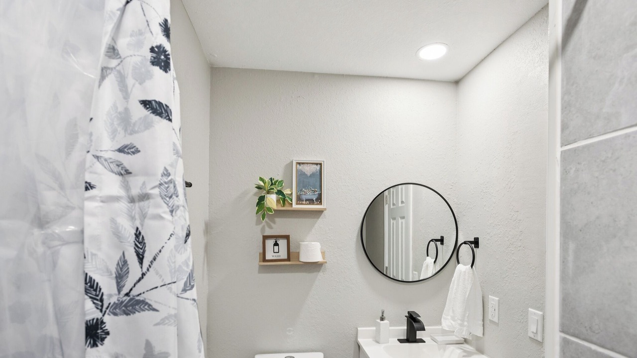 Photo of Bathroom in Trailer Estates