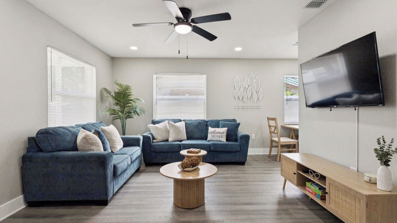Photo of Livingroom in Trailer Estates