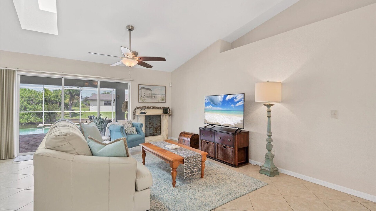 Photo of Livingroom in Fort Myers