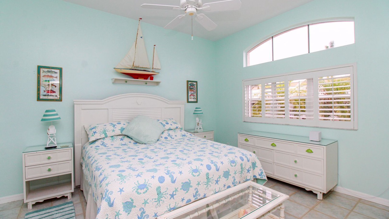 Photo of Bedroom in Naples