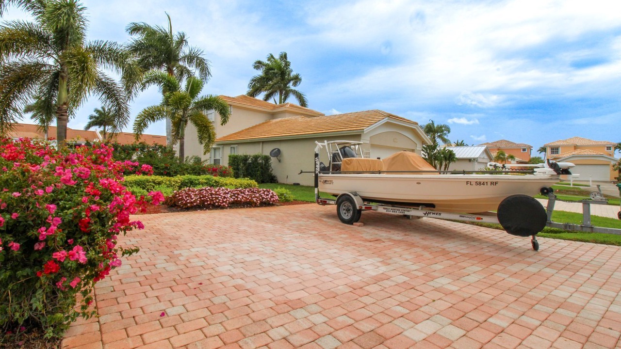 Photo of Outdoor in Naples