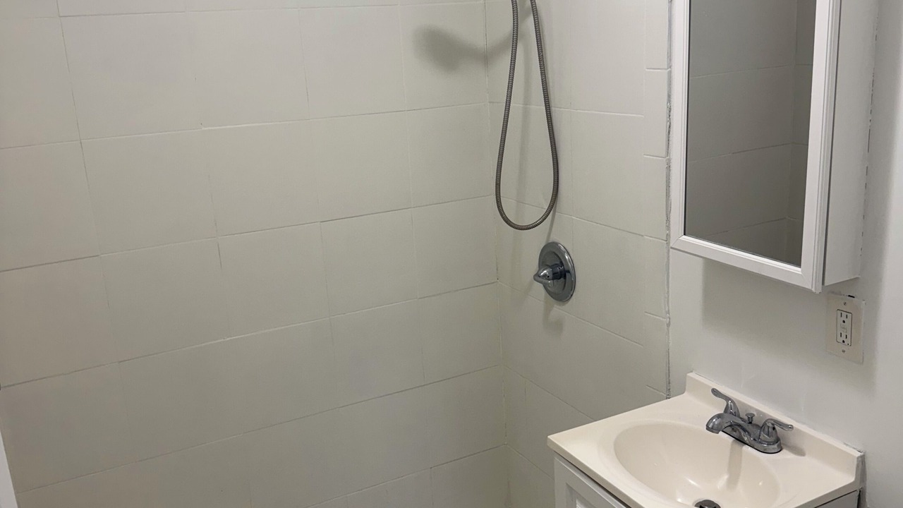 Photo of Bathroom in Pinewood