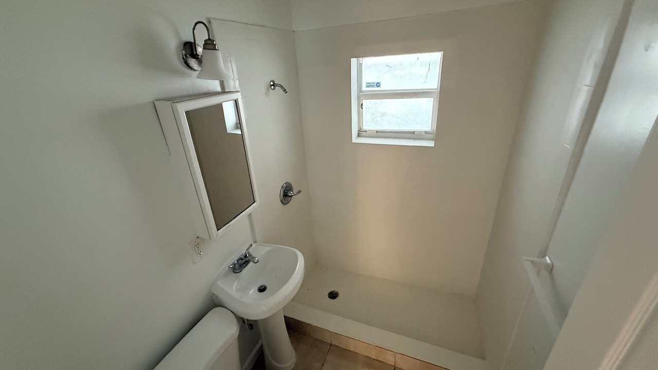 Photo of Bathroom in Pinewood