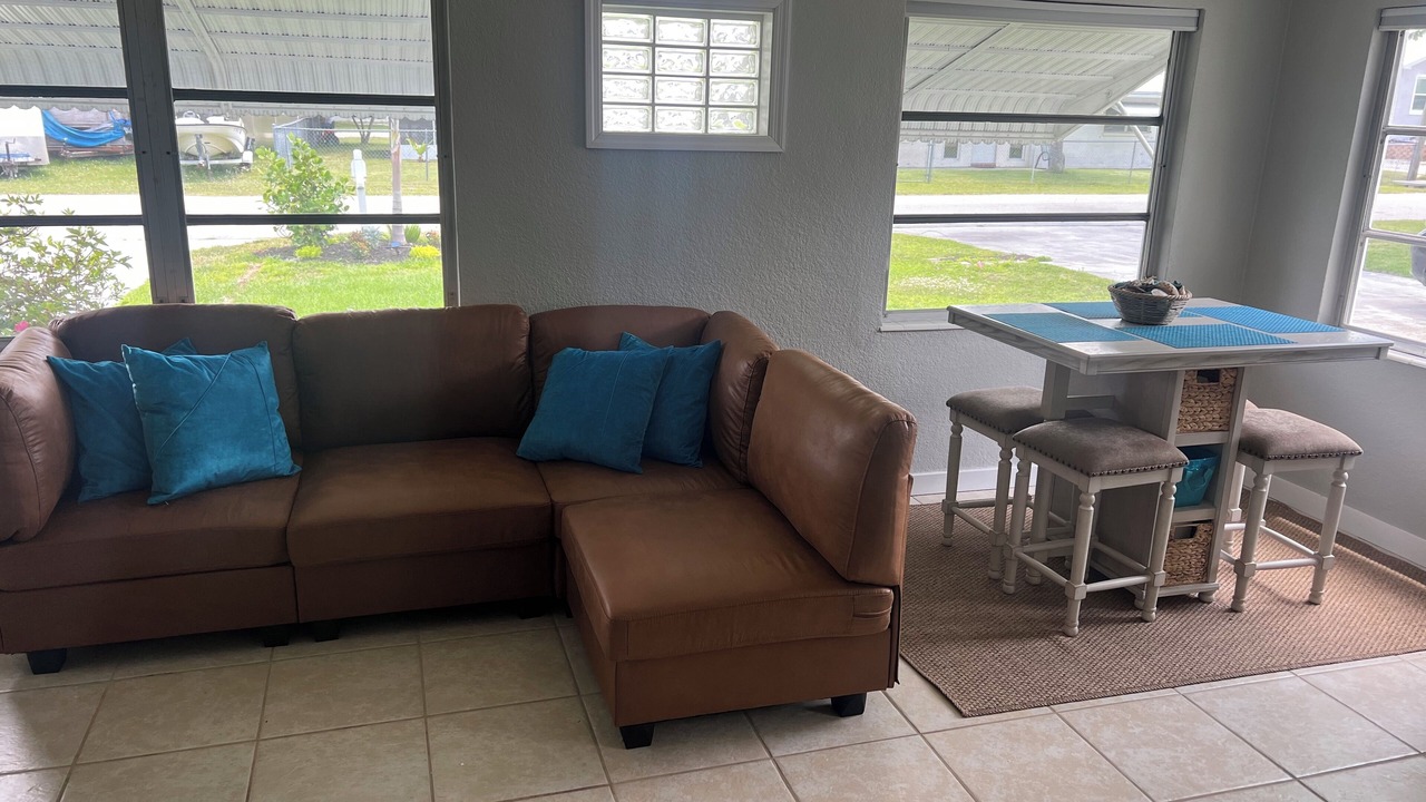 Photo of Livingroom in Fort Ogden