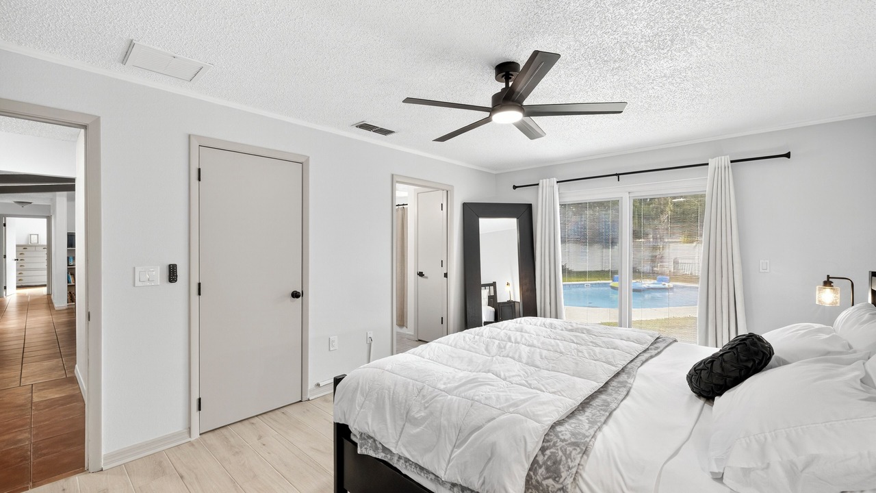 Photo of Bedroom in Lakeland