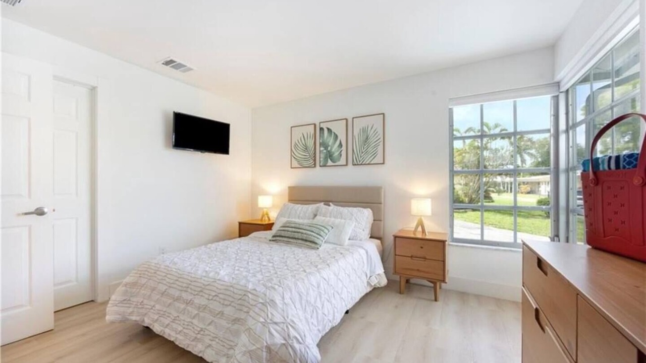 Photo of Bedroom in East Naples