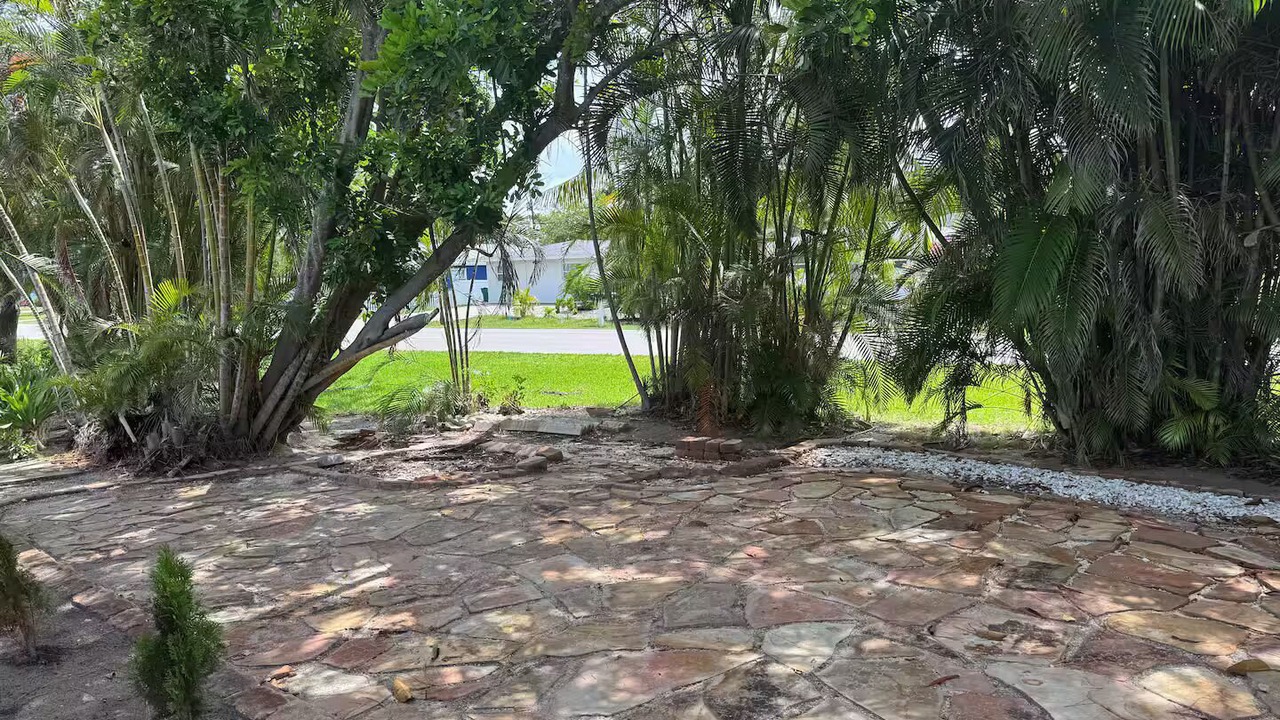 Photo of Outdoor in East Naples