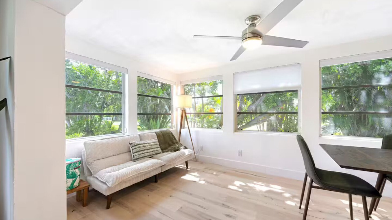 Photo of Livingroom in East Naples