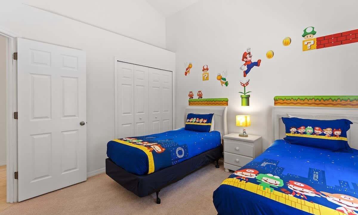 Photo of Bedroom in Veranda Palms