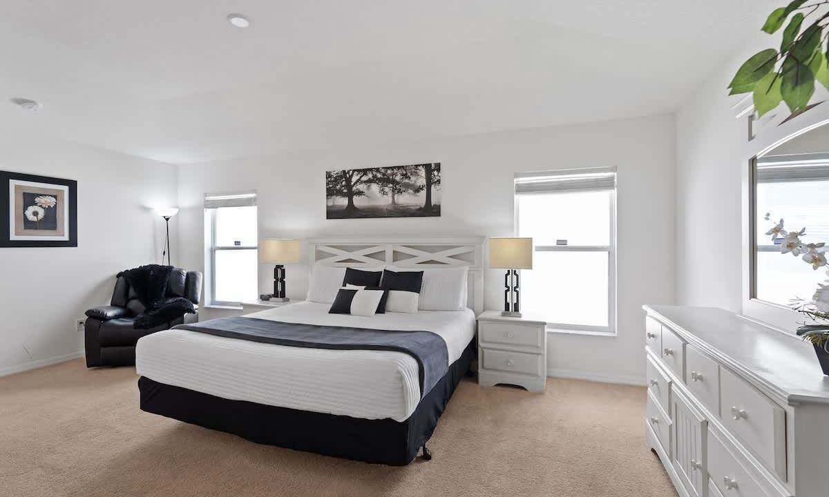 Photo of Bedroom in Veranda Palms