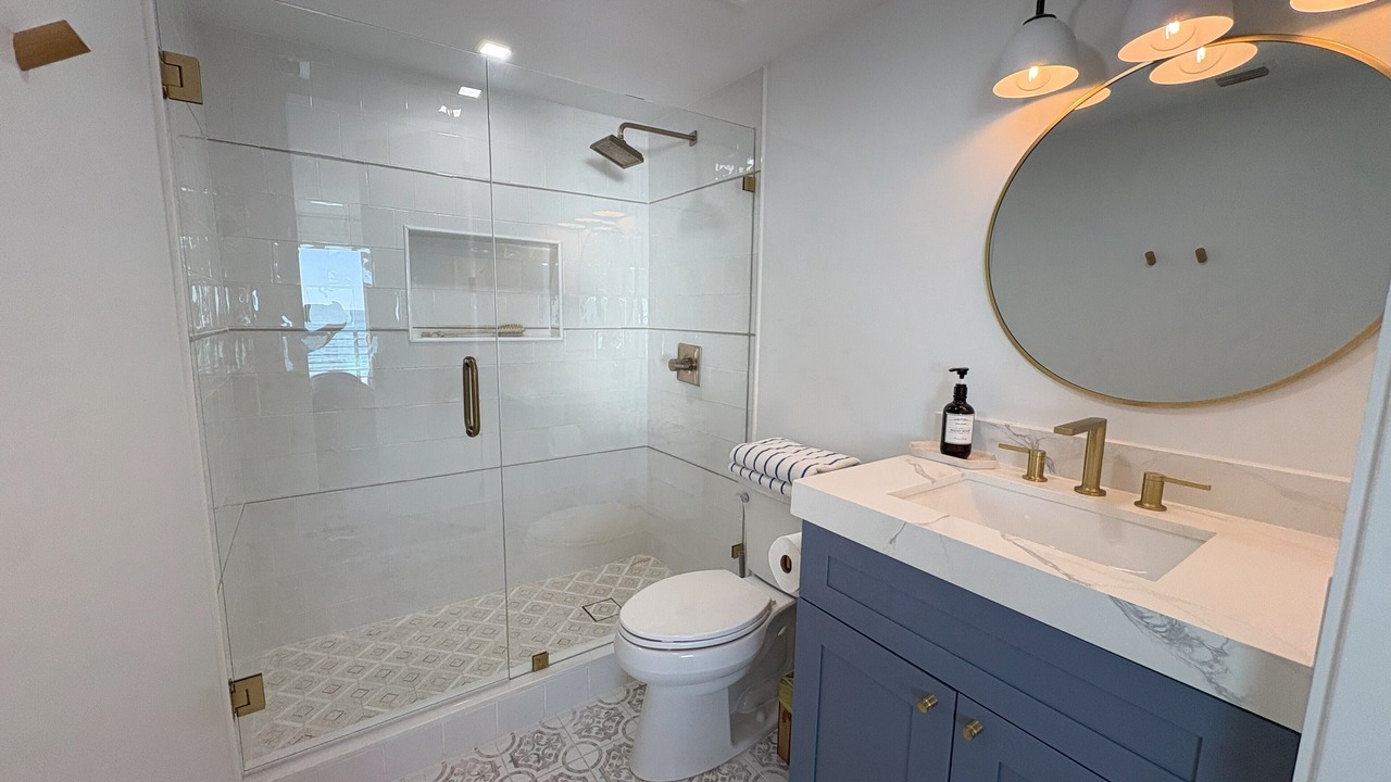 Photo of Bathroom in Palm Island