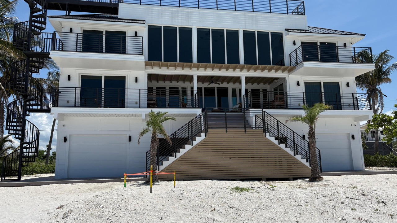 Photo of Outdoor in Palm Island