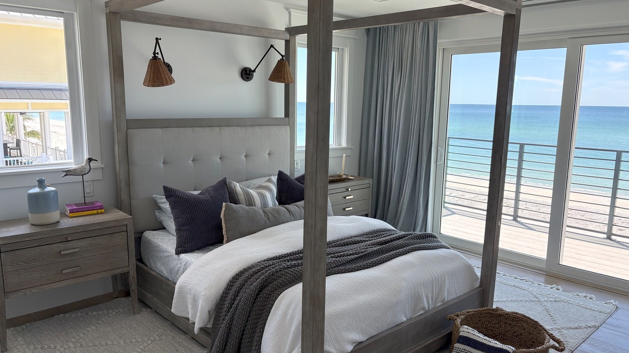 Photo of Bedroom in Palm Island