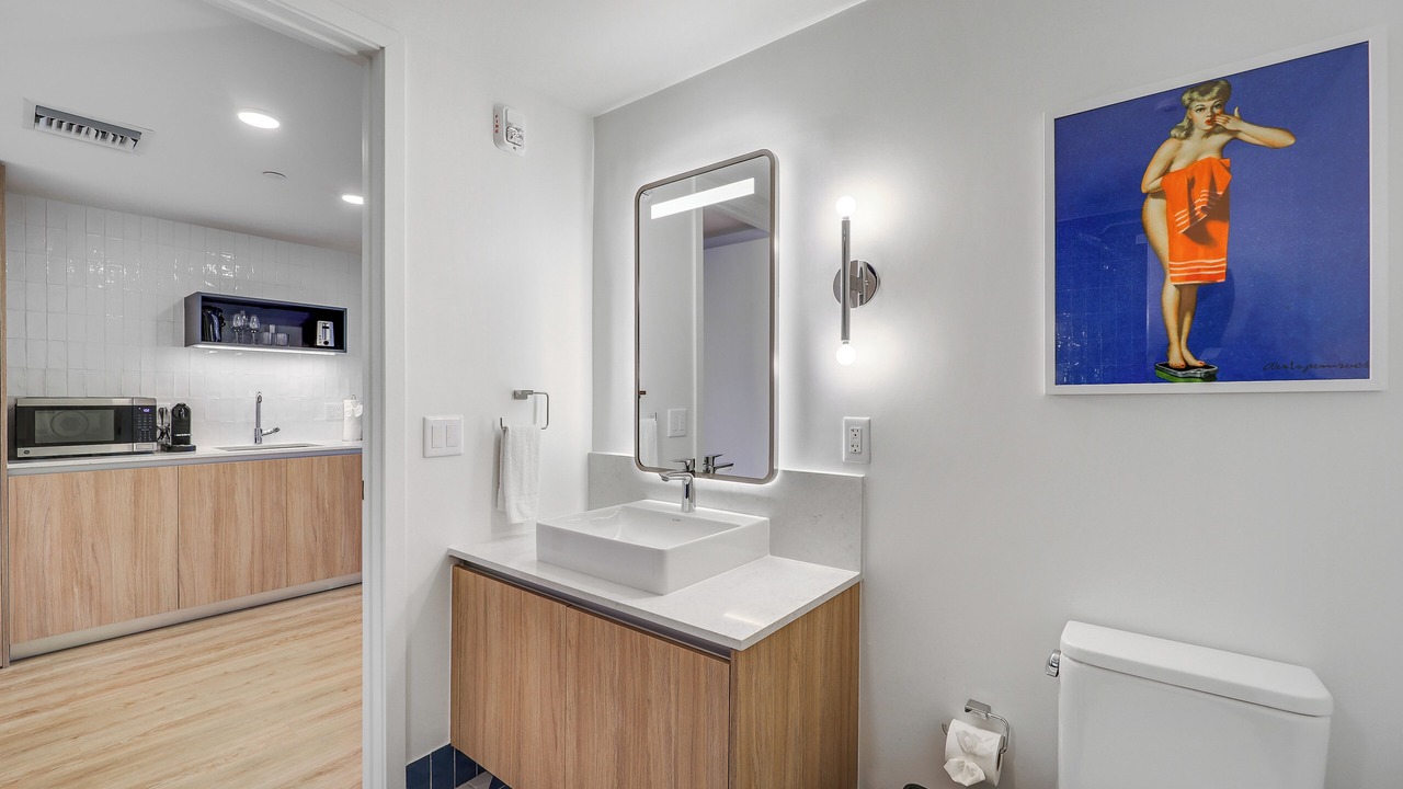 Photo of Bathroom in Downtown Miami