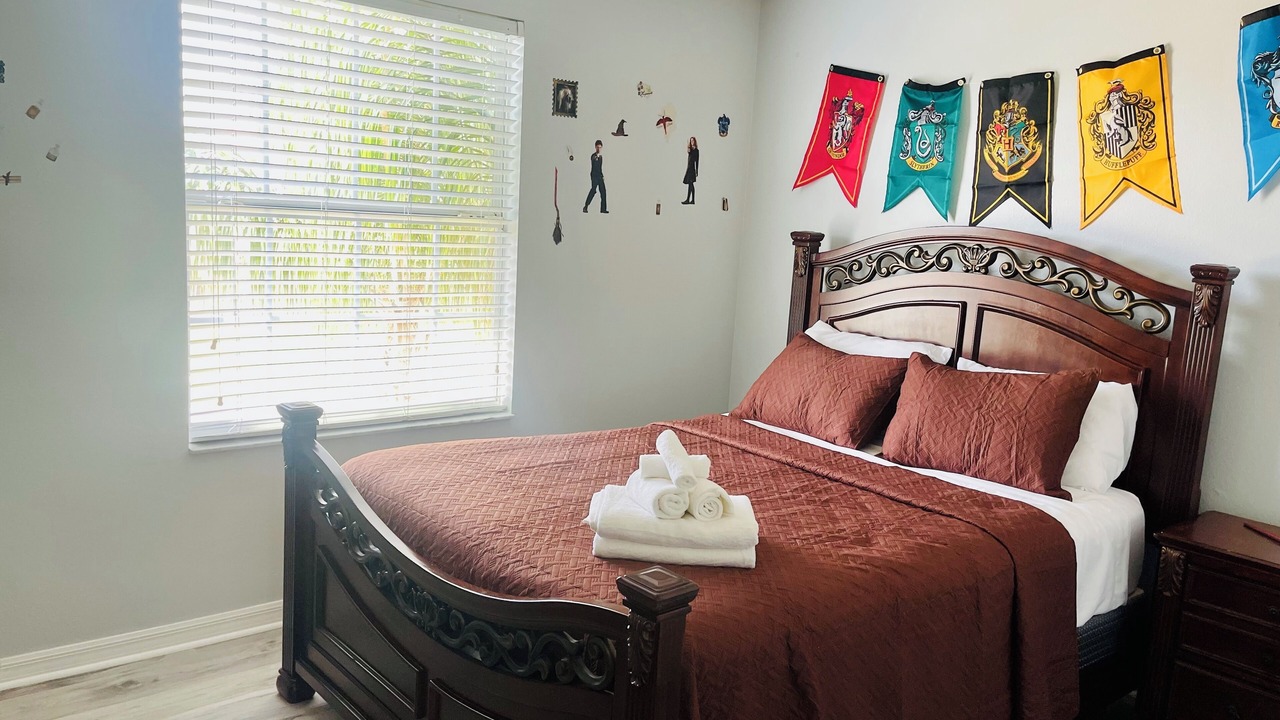 Photo of Bedroom in Veranda Palms