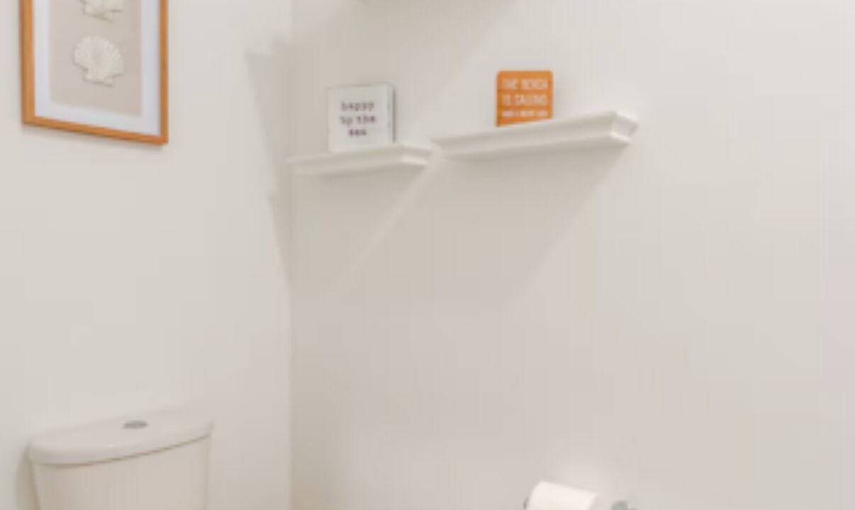 Photo of Bathroom in Greenacres