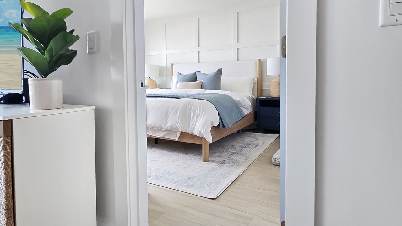 Photo of Bedroom in Hutchinson Island South