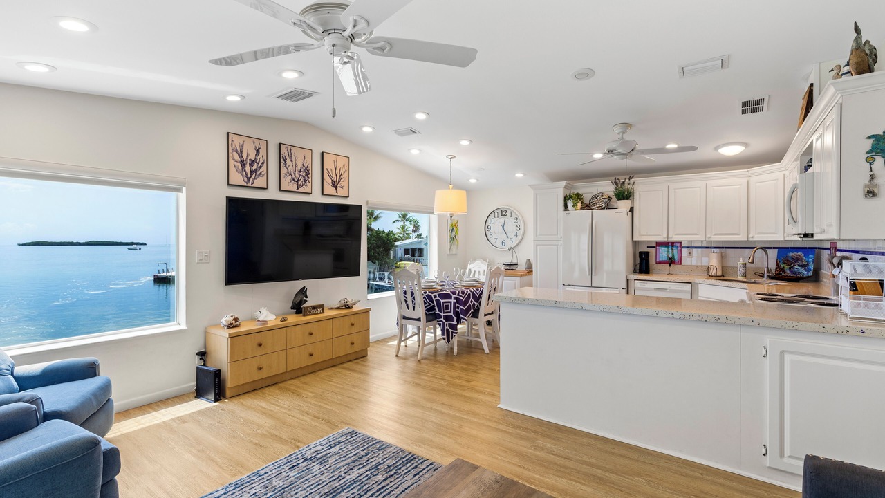 Photo of Kitchen in Cudjoe Key