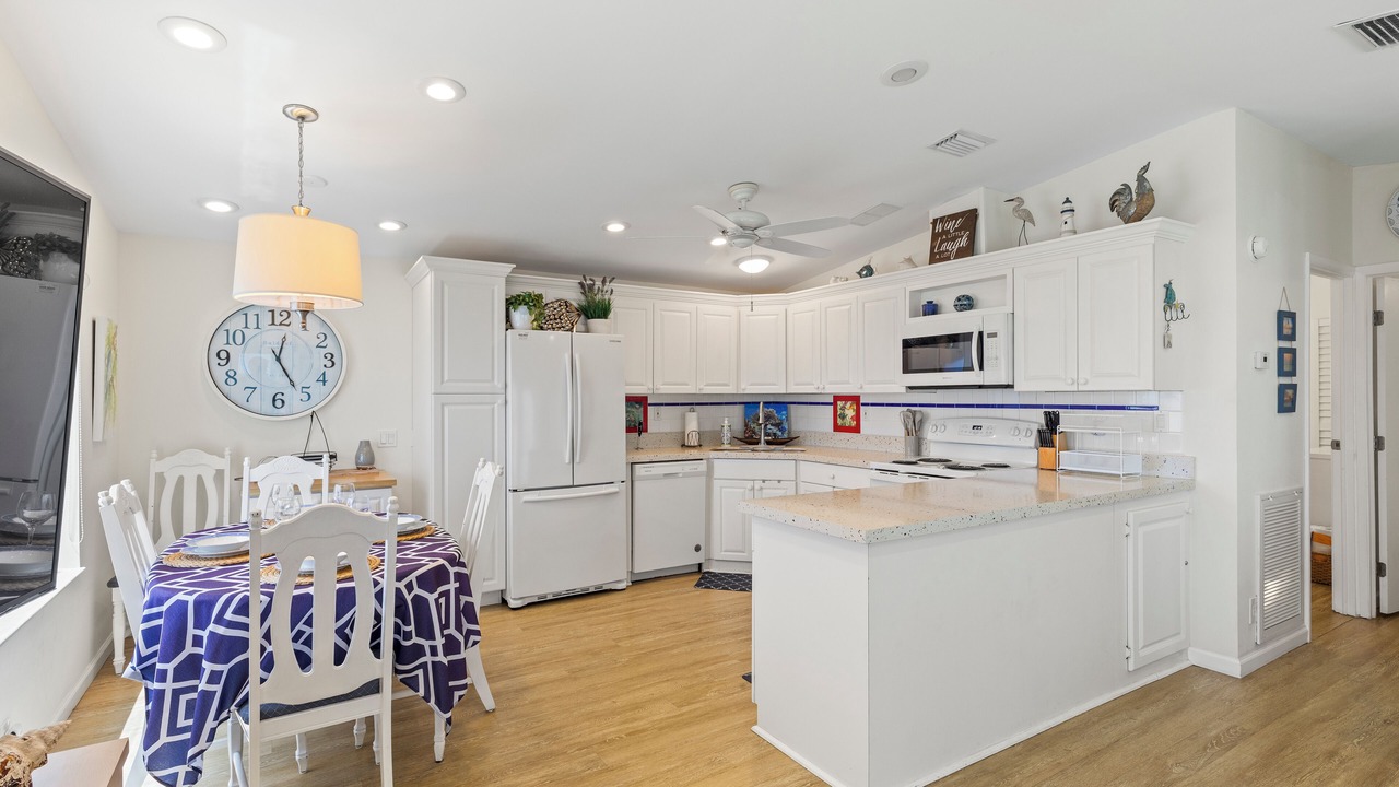 Photo of Kitchen in Cudjoe Key
