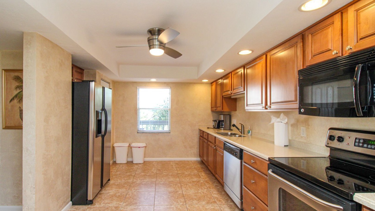 Photo of Kitchen in Imperial Golf Estates