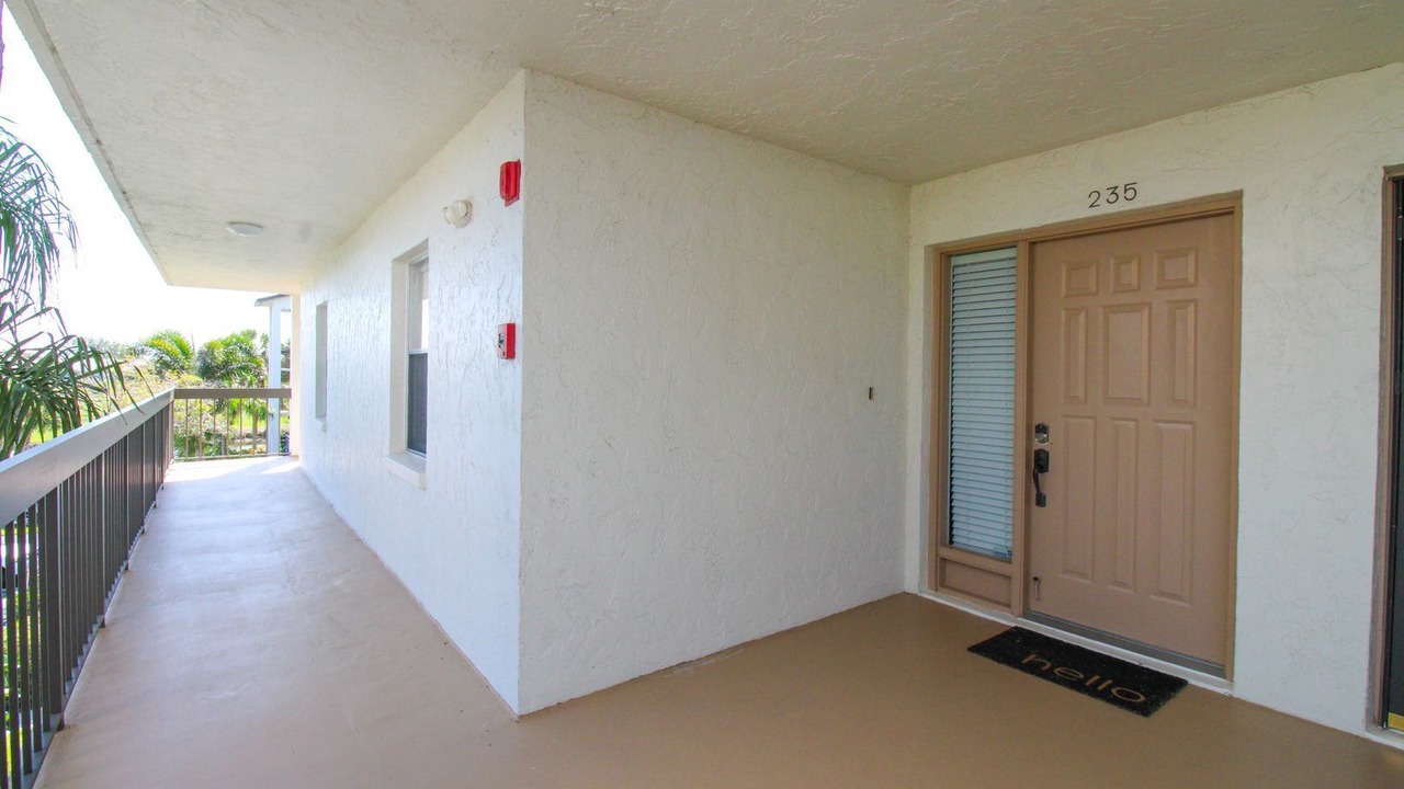 Photo of Outdoor in Imperial Golf Estates