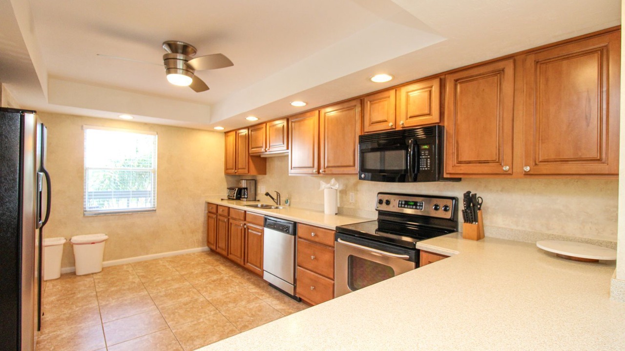 Photo of Kitchen in Imperial Golf Estates