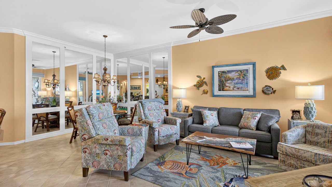 Photo of Livingroom in Tropical Cove