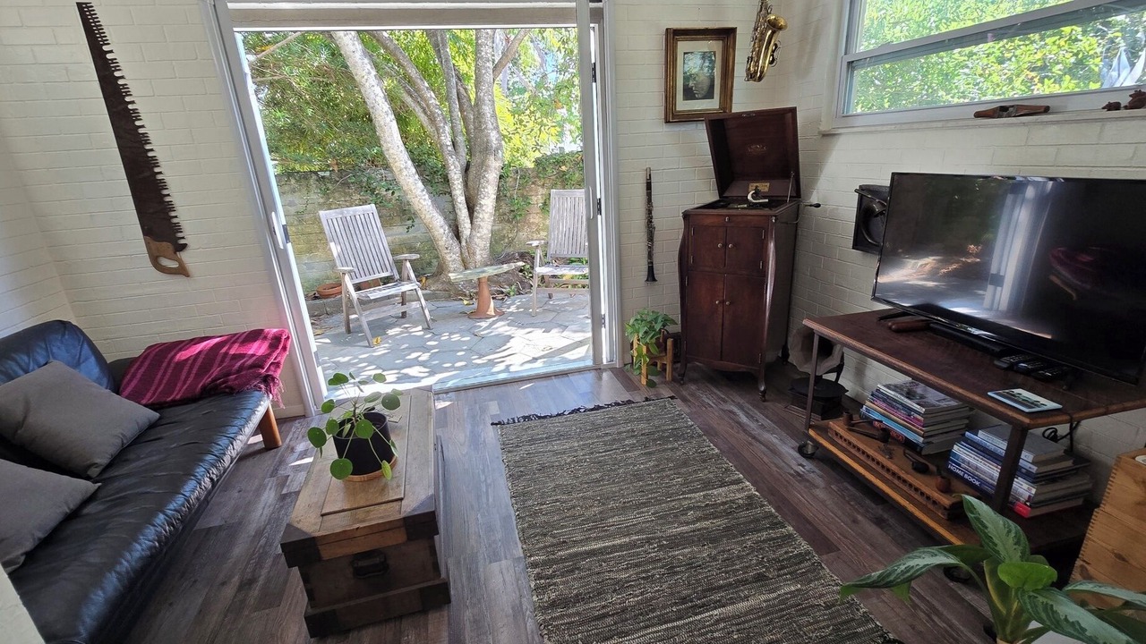 Photo of Livingroom in United Central