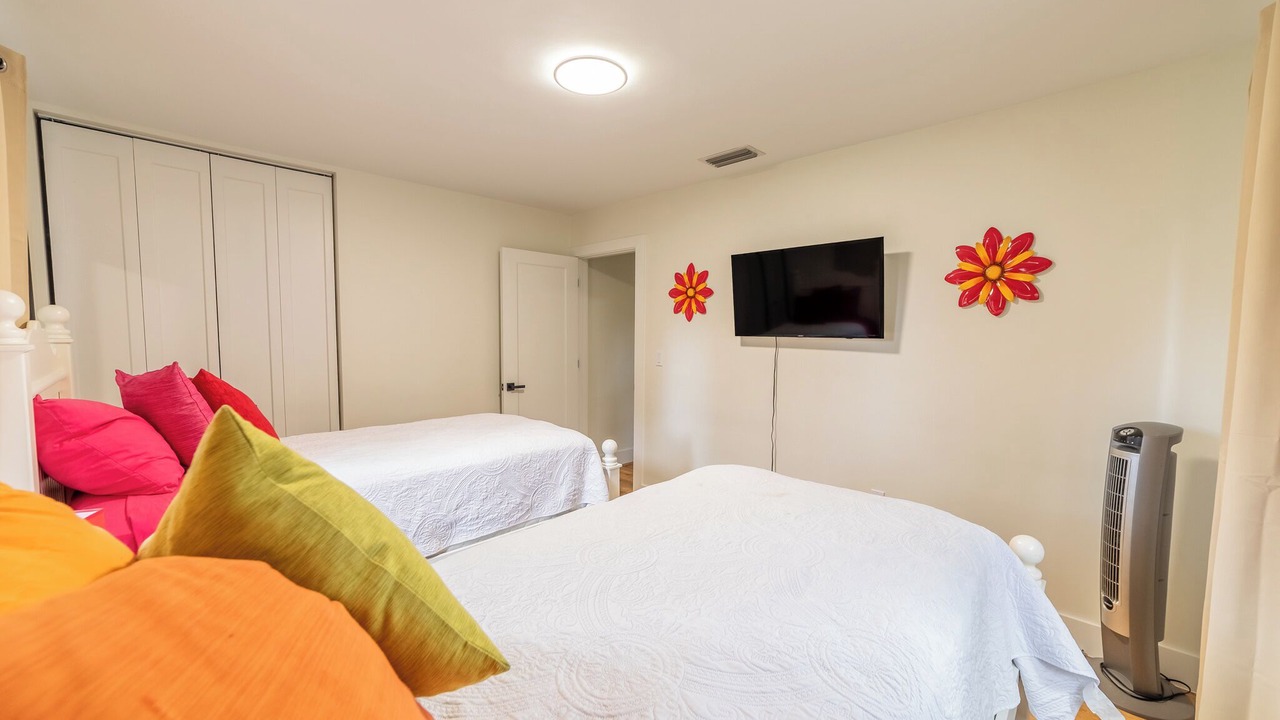 Photo of Bedroom in Okeechobee