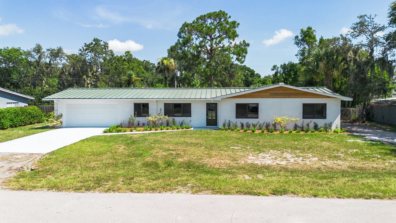 Photo of Outdoor in Okeechobee