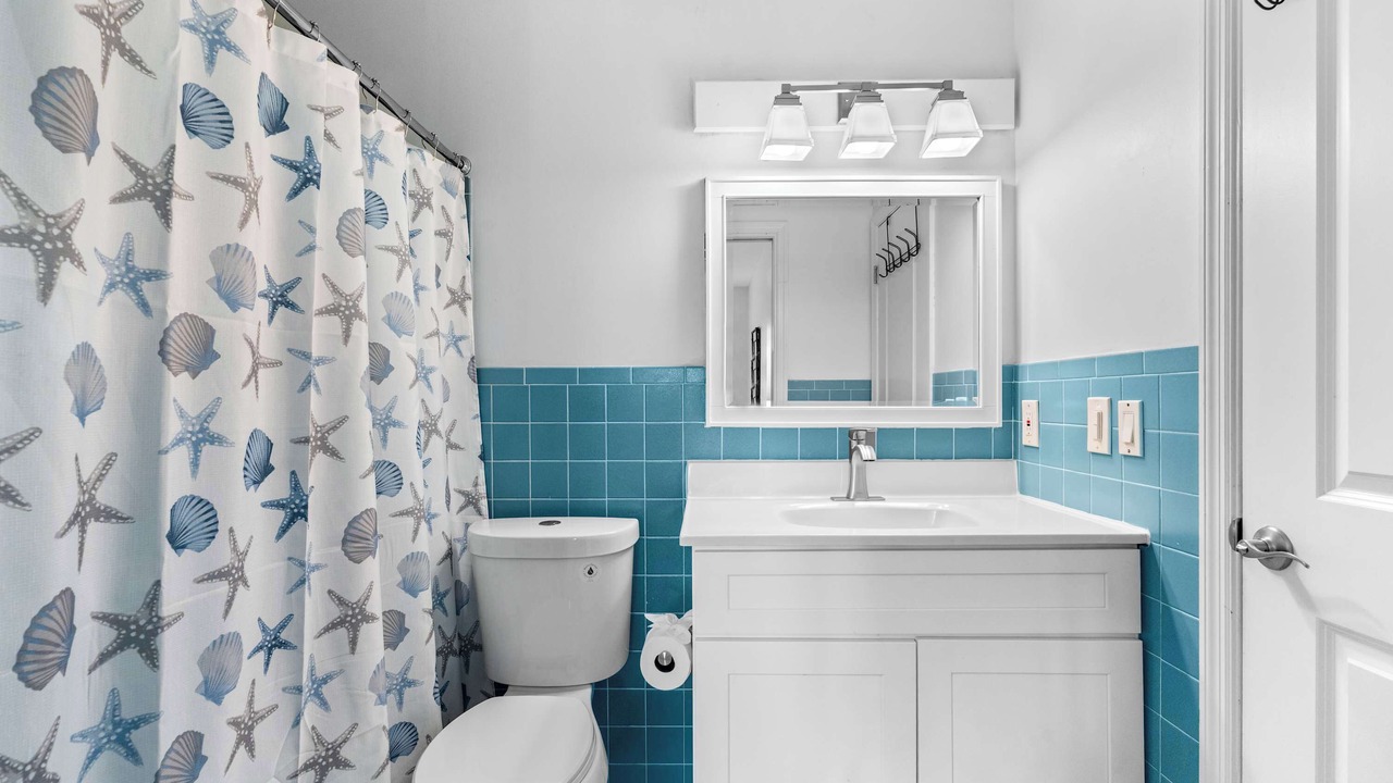 Photo of Bathroom in Key Colony Beach