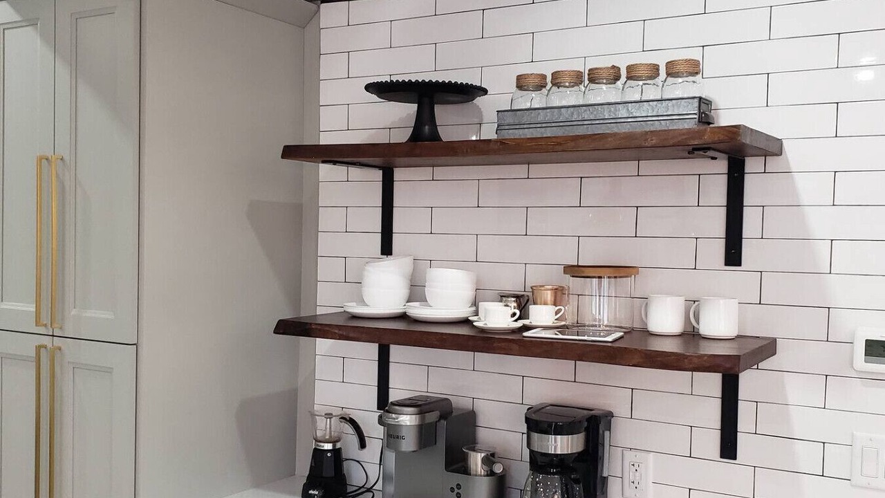 Photo of Kitchen in Caloosahatchee